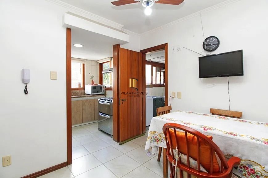 Apartamento com 159m², localizado no bairro Bela Vista em Porto Alegre/RS.