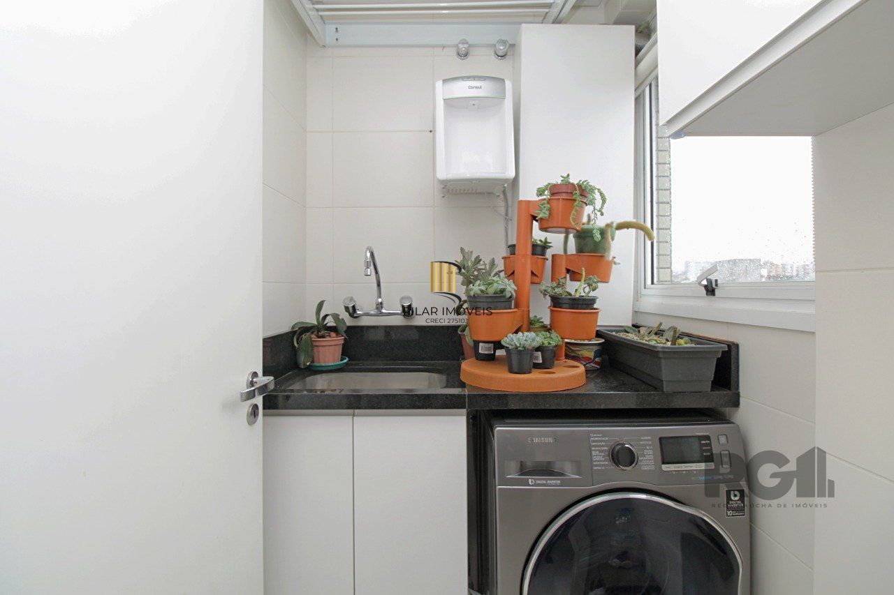 Apartamento com 77,00m² privativos, bairro Passo D´areia, Porto Alegre/RS