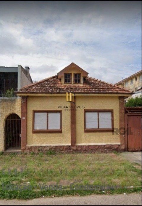 Terreno com 484m² privativos, ótima localização