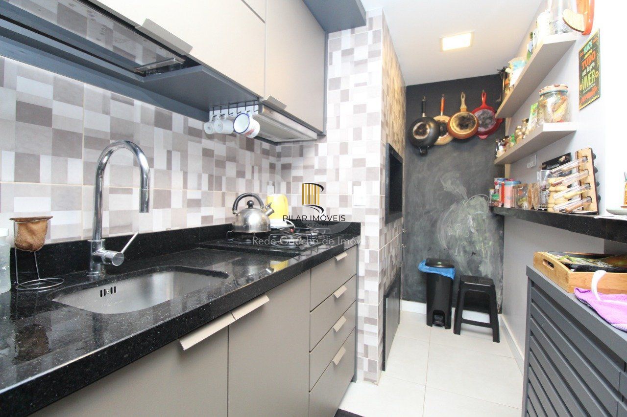 Cobertura para Venda - 106.84m², 3 dormitórios, sendo 2 suites, Petrópolis