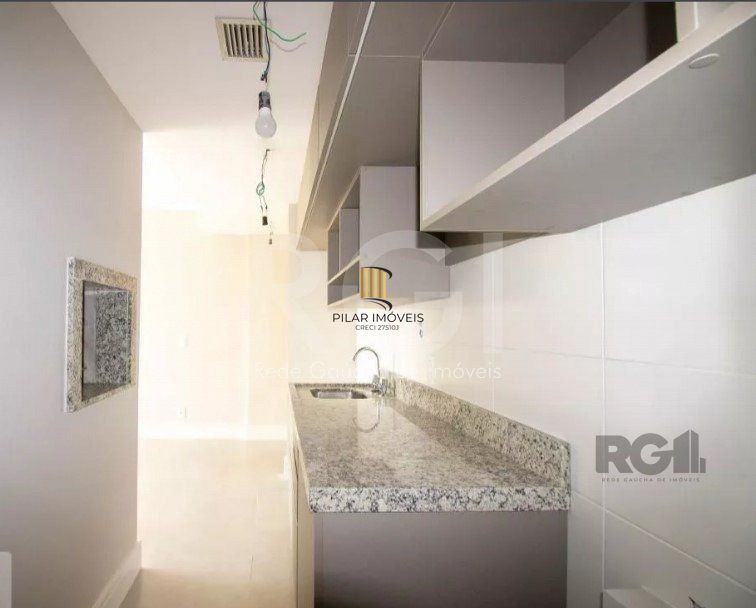 Apartamento para Locação/Aluguel - 45m², 1 dormitório, sendo 1 suites, 1 vaga - Petrópolis