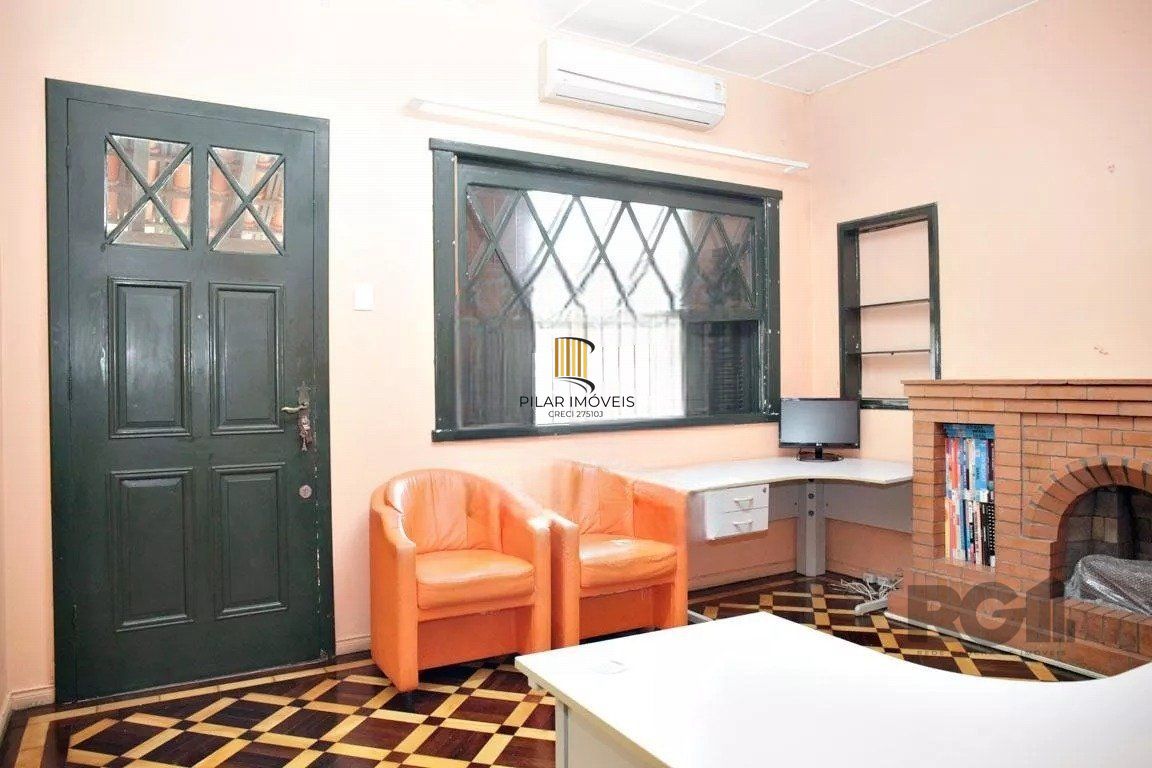 Casa 04 dormitórios, 01suíte, locação,234m² privativos, Petrópolis/Porto Alegre