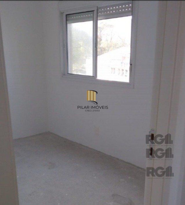 Apartamento com 75m² privativos, 3 dormitórios sendo 1 suíte, living dois ambientes,  imóvel arejado e iluminado.