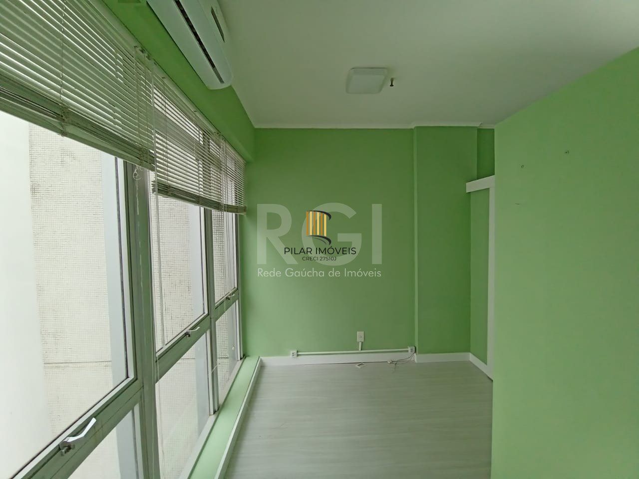 Conjunto/Sala para Venda - 33.92m², 0 dormitórios, Moinhos de Vento