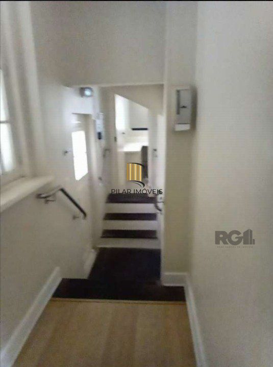 CASA COMERCIAL - MOINHOS DE VENTO