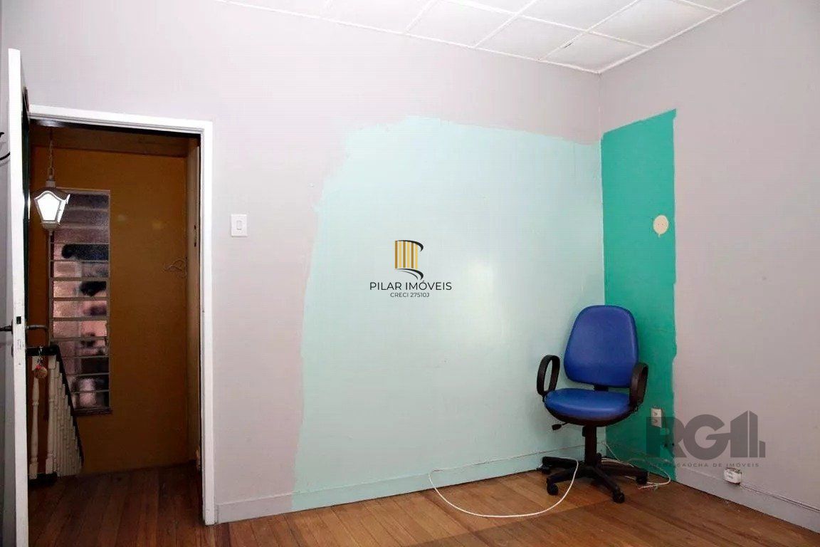 Casa 04 dormitórios, 01suíte, locação,234m² privativos, Petrópolis/Porto Alegre