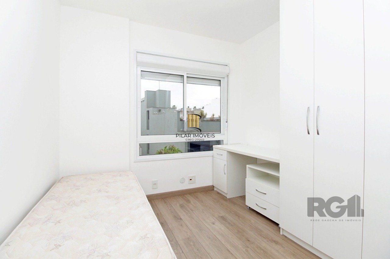 Apartamento de 2 dormitórios, localizado no bairro Petrópolis em Porto Alegre/RS.