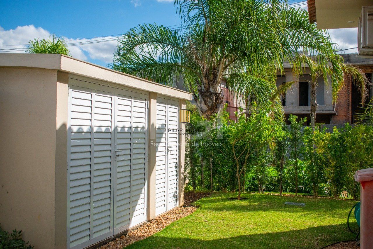 Casa Condominio para Venda - 377m², 4 dormitórios, sendo 4 suites, 4 vagas - São Vicente