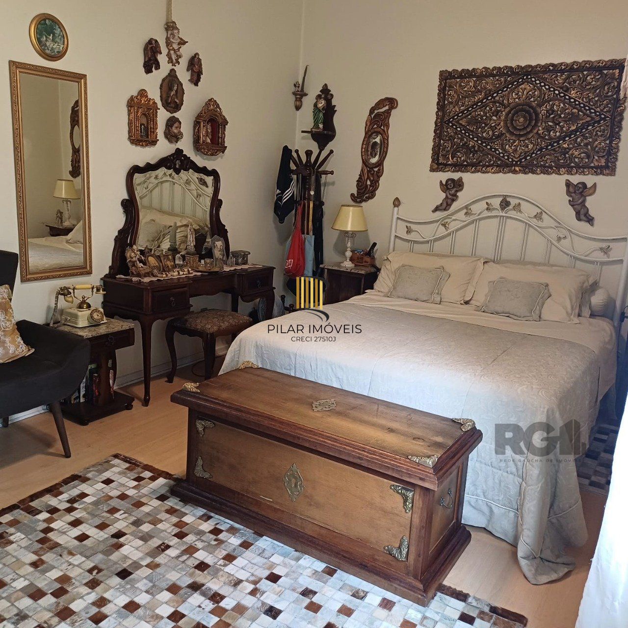 Apartamento de 3 quartos, localizado no bairro Petrópolis em Porto Alegre/RS. 