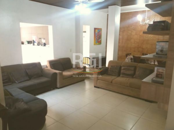 Casa para Venda - 210m², 3 dormitórios, sendo 1 suites, Cidade Baixa