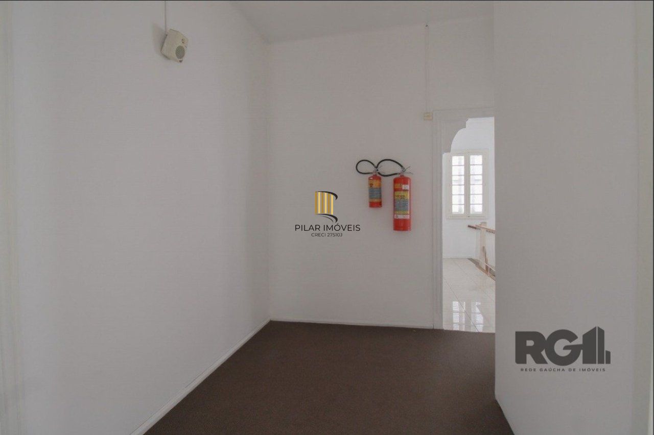 CASA COMERCIAL 500M² - MOINHOS DE VENTO