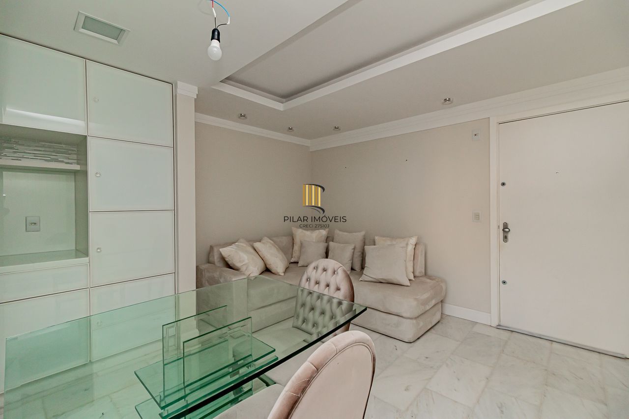 Apartamento com 47m², localizado no bairro Independencia em Porto Alegre/RS.
