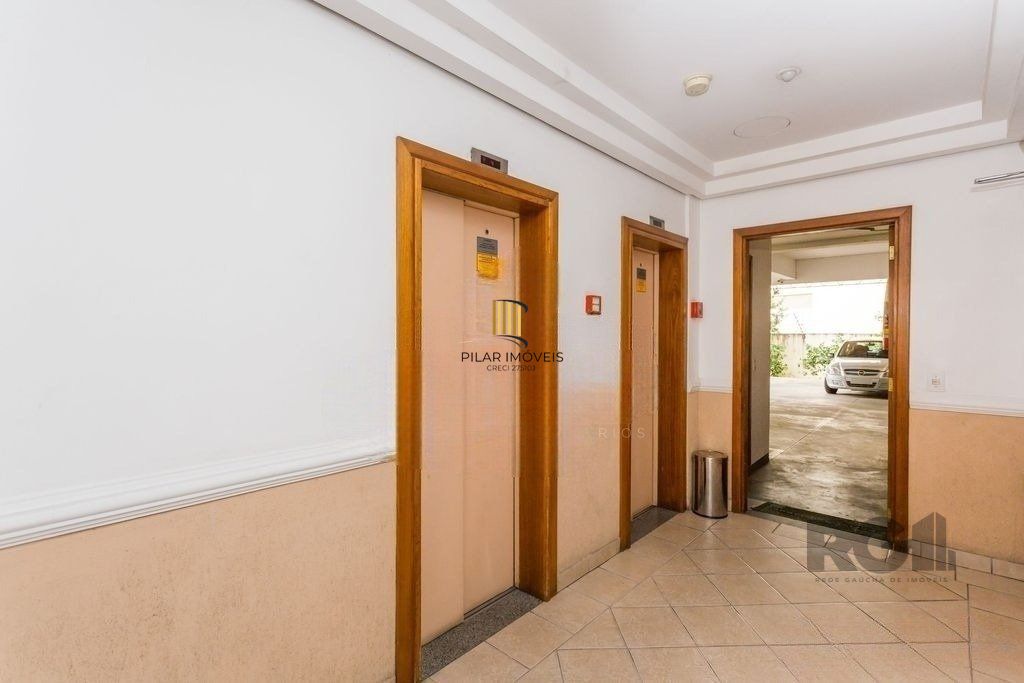 Apartamento a venda ,02 dormitórios mobiliado na Cidade Baixa,61m² privativos