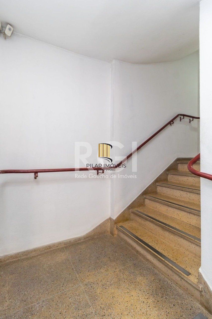 Conjunto comercial para alugar 58m² no bairro Floresta, Porto Alegre/RS