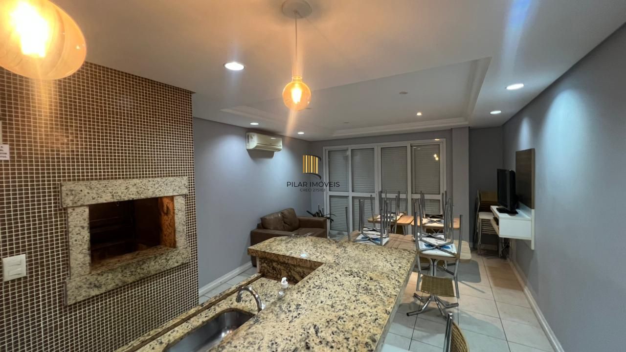 Apartamento com 47m², localizado no bairro Independencia em Porto Alegre/RS.