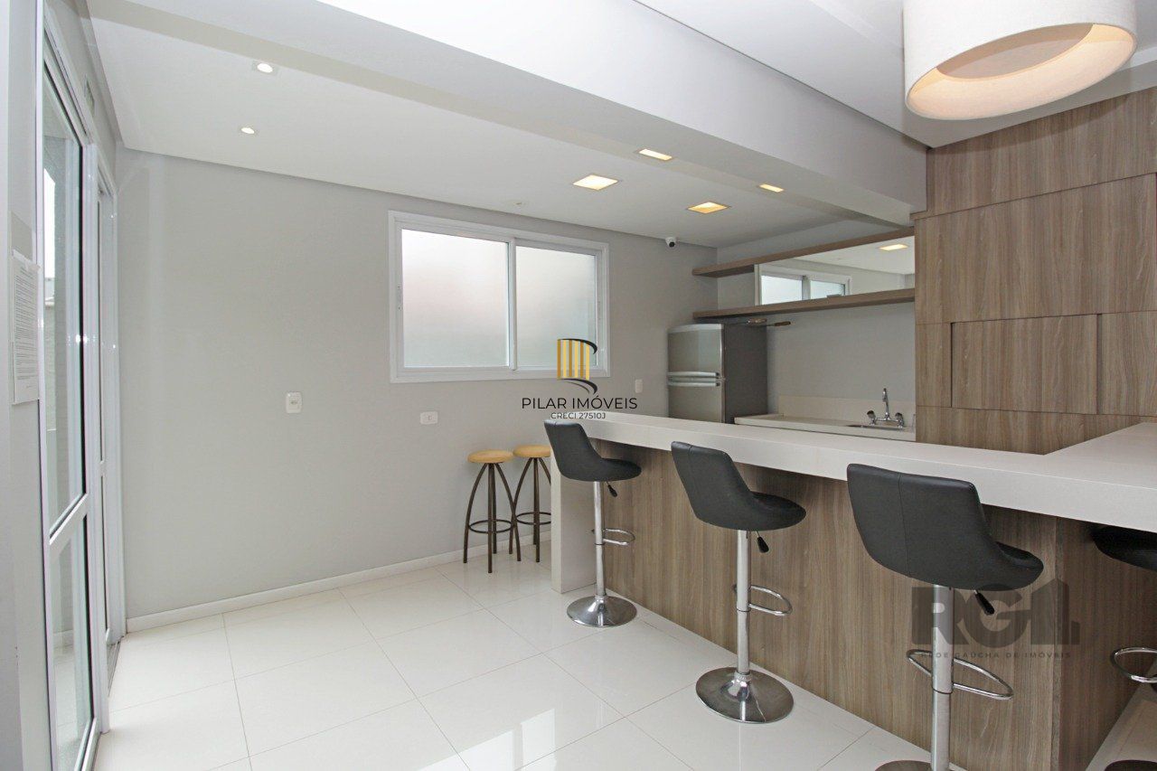 Apartamento com 77,00m² privativos, bairro Passo D´areia, Porto Alegre/RS