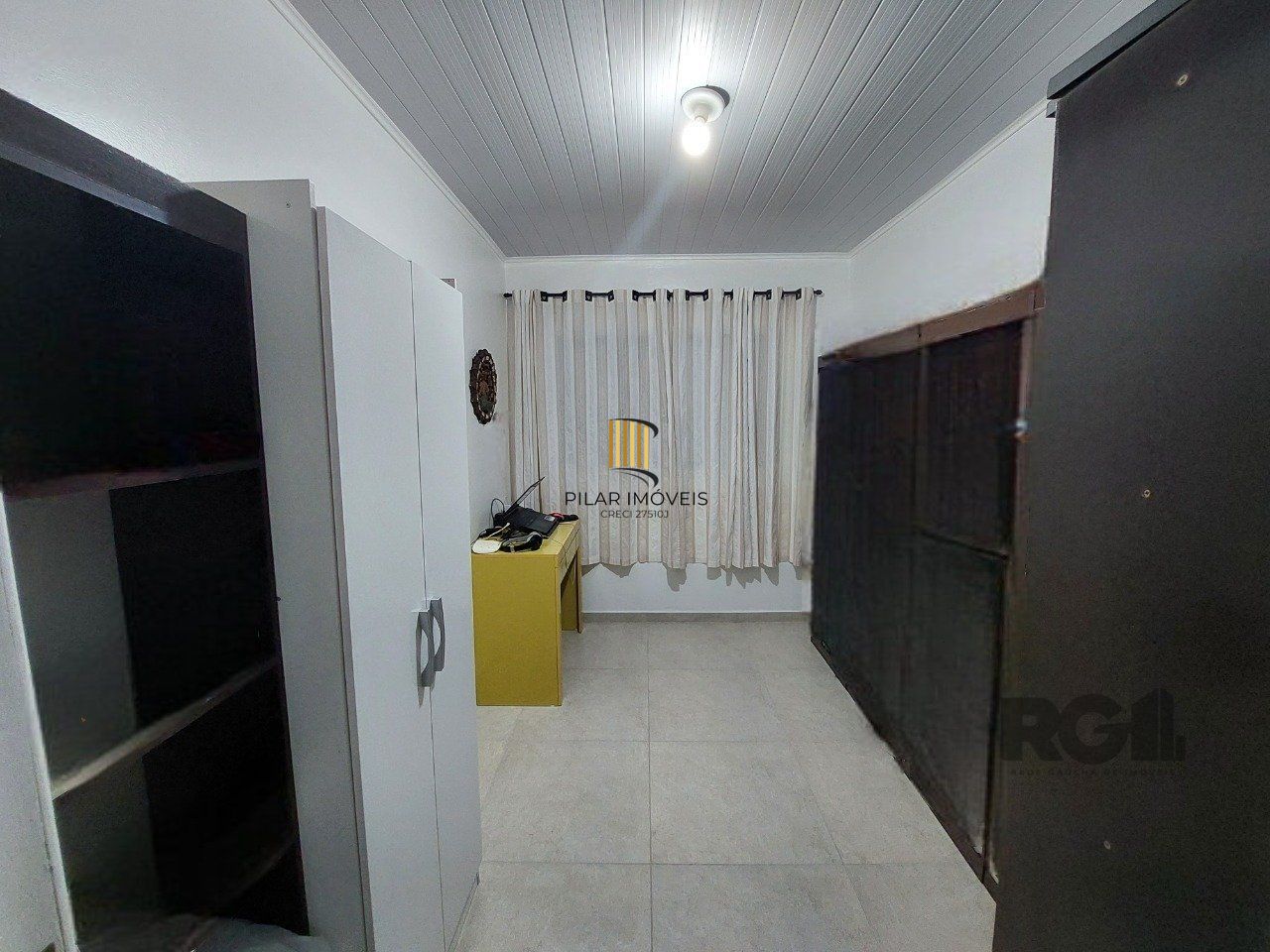 Casa com 3 quartos, no Bairro Ipanema - Porto Alegre/RS.