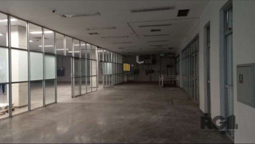 PRÉDIO COMERCIAL - RIO BRANCO