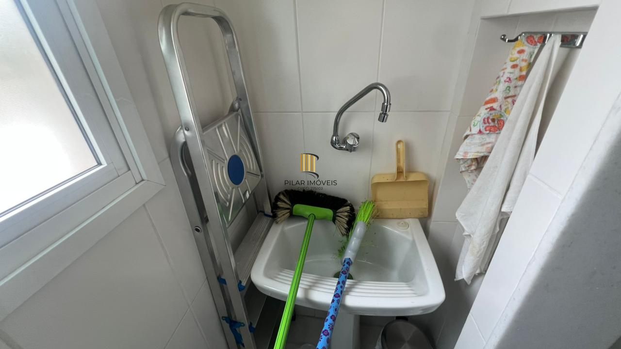 Apartamento com 47m², localizado no bairro Independencia em Porto Alegre/RS.