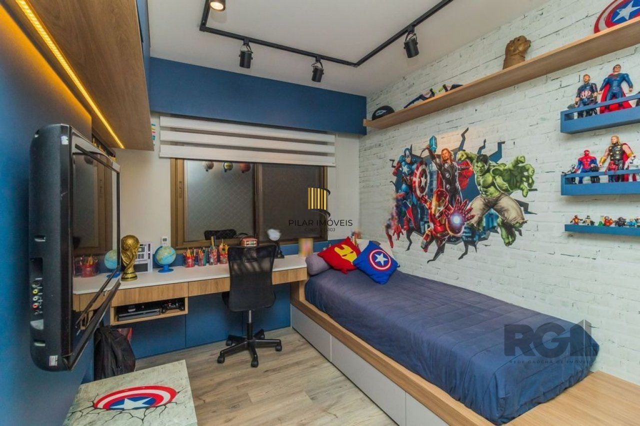 Apartamento localizado no bairro Passo da Areia em Porto Alegre/RS. 