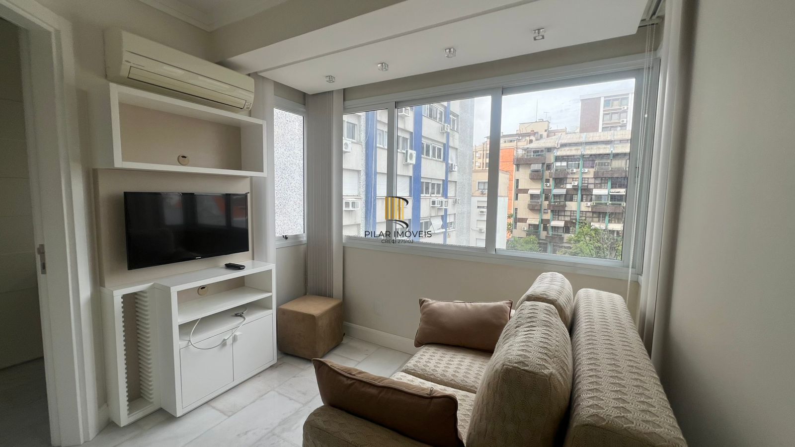 Apartamento com 47m², localizado no bairro Independencia em Porto Alegre/RS.