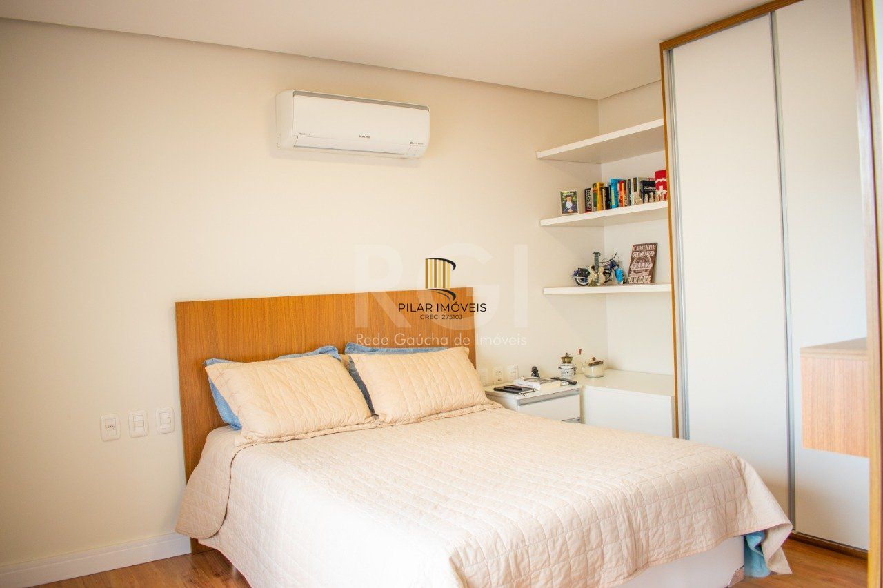 Casa Condominio para Venda - 377m², 4 dormitórios, sendo 4 suites, 4 vagas - São Vicente