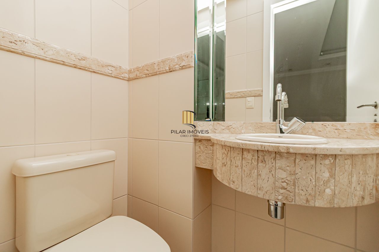 Apartamento com 47m², localizado no bairro Independencia em Porto Alegre/RS.