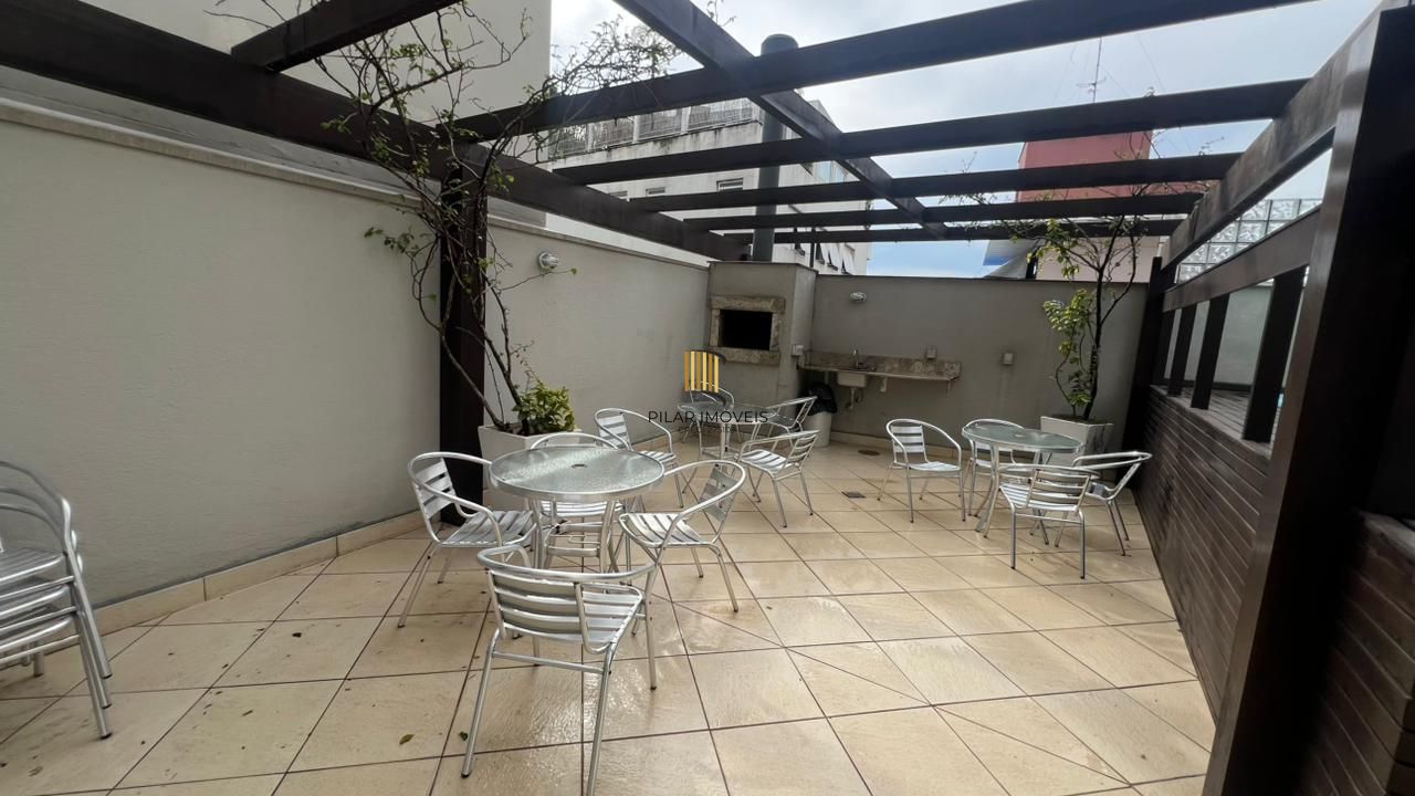 Apartamento com 47m², localizado no bairro Independencia em Porto Alegre/RS.