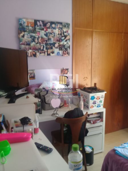 Casa para Venda - 210m², 3 dormitórios, sendo 1 suites, Cidade Baixa