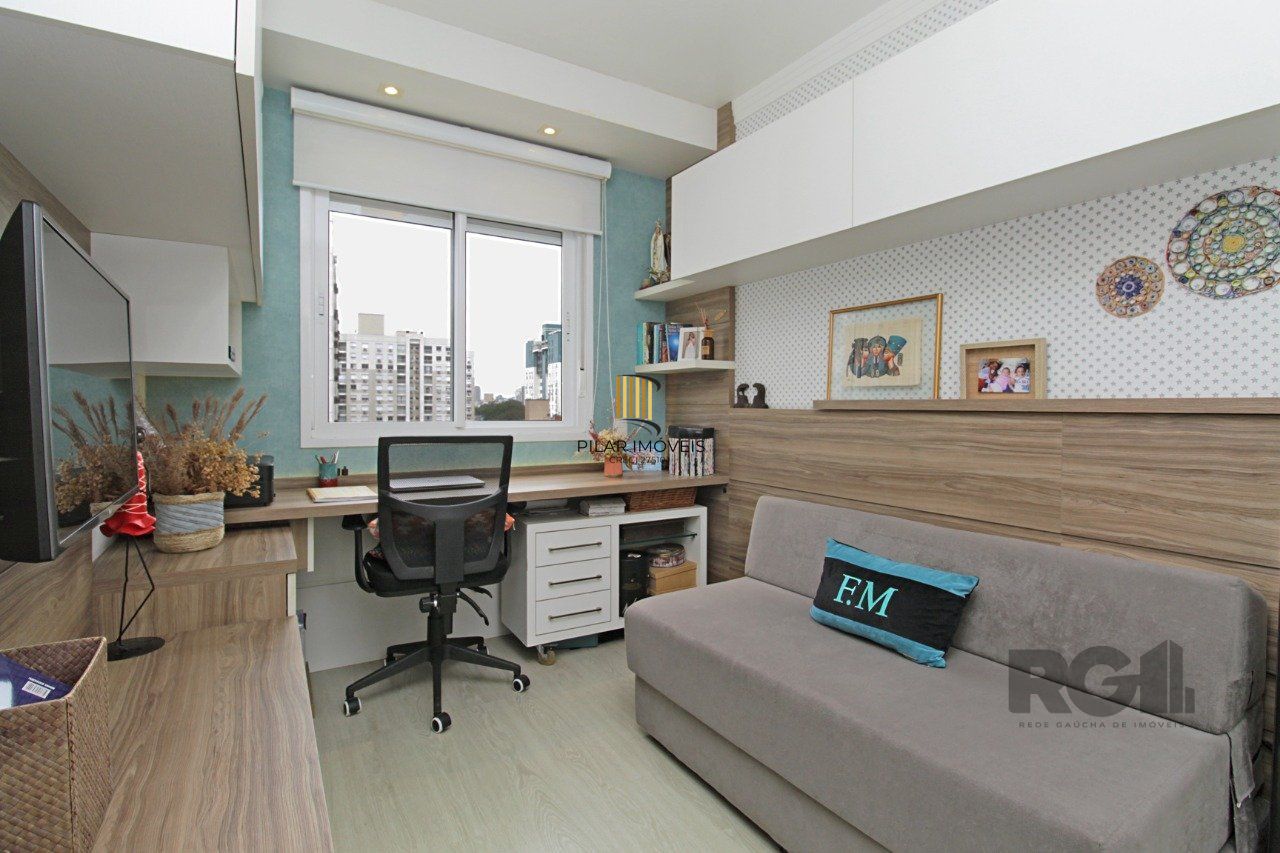 Apartamento com 77,00m² privativos, bairro Passo D´areia, Porto Alegre/RS