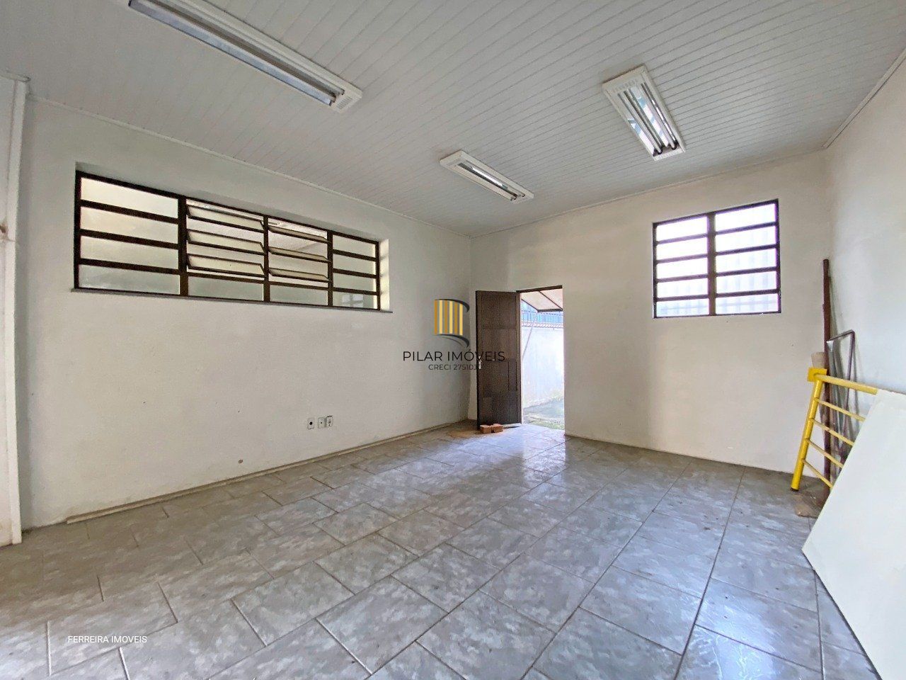 Predio para Venda - 2297m², 0 dormitórios, 20 vagas - Floresta