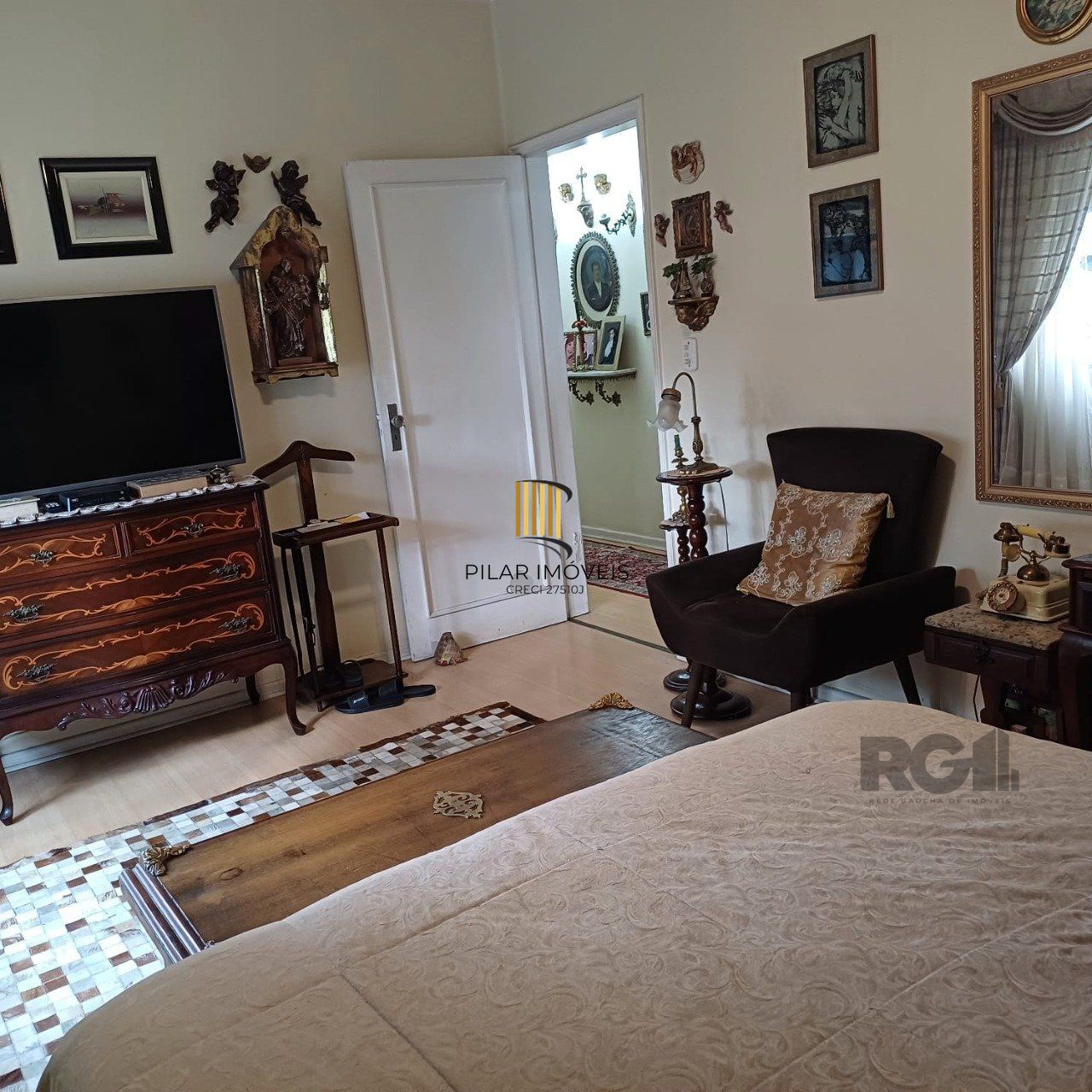 Apartamento de 3 quartos, localizado no bairro Petrópolis em Porto Alegre/RS. 