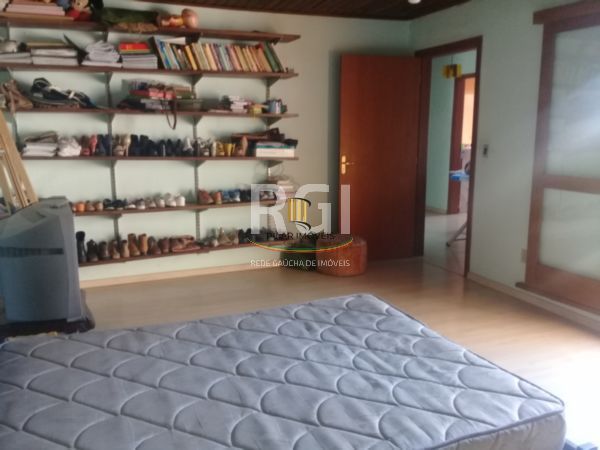 Casa para Venda - 210m², 3 dormitórios, sendo 1 suites, Cidade Baixa