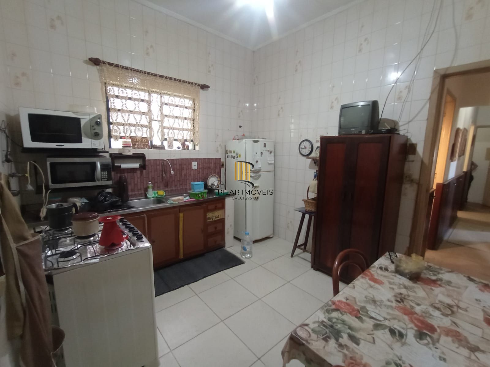 Casa 3 dormitórios no bairro Menino Deus em Porto Alegre para Alugar