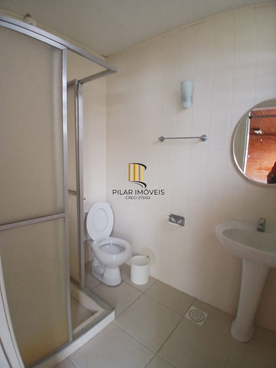 Casa com piscina e patio ampla no bairro Boa Vista, Porto Alegre/RS