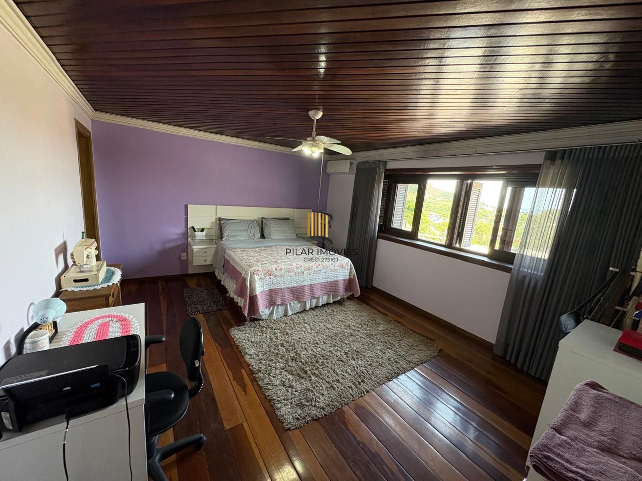 Casa residencial 234m² , 2 dormitórios no bairro Glória