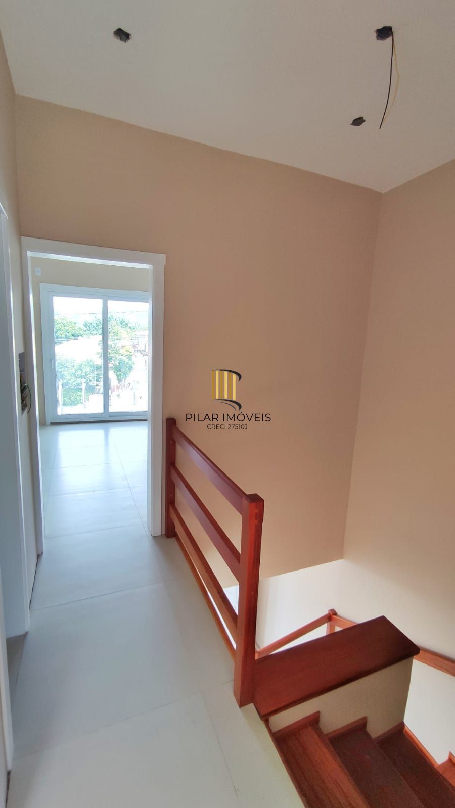 Sobrado 3 dormitórios com suíte à venda no Vila Ipiranga Porto Alegre R$ 820.000
