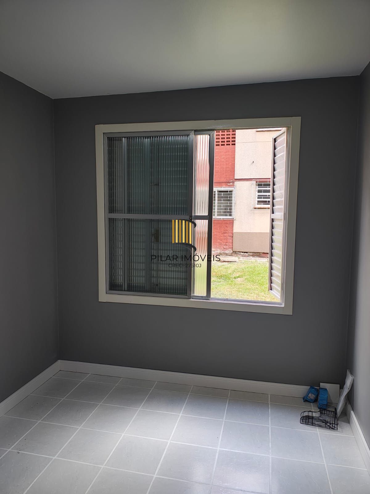 Apartamento de 01 quarto com estacionamento rotativo.