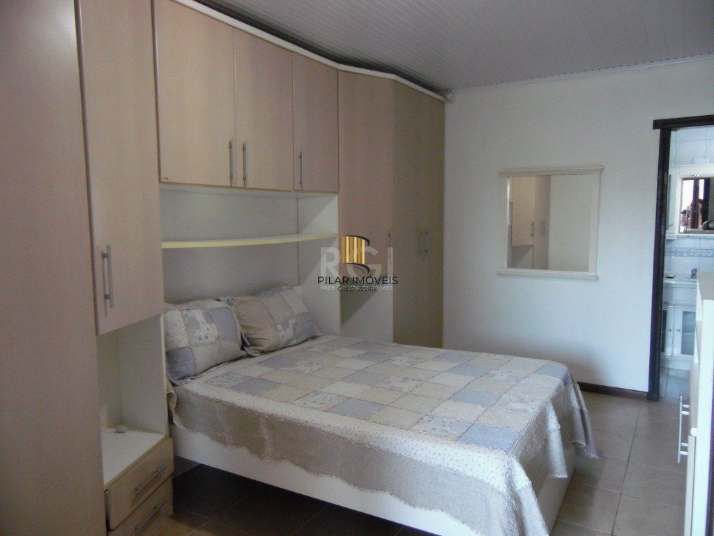 Casa para Venda - 410m², 5 dormitórios, sendo 5 suites, 5 vagas - Centro