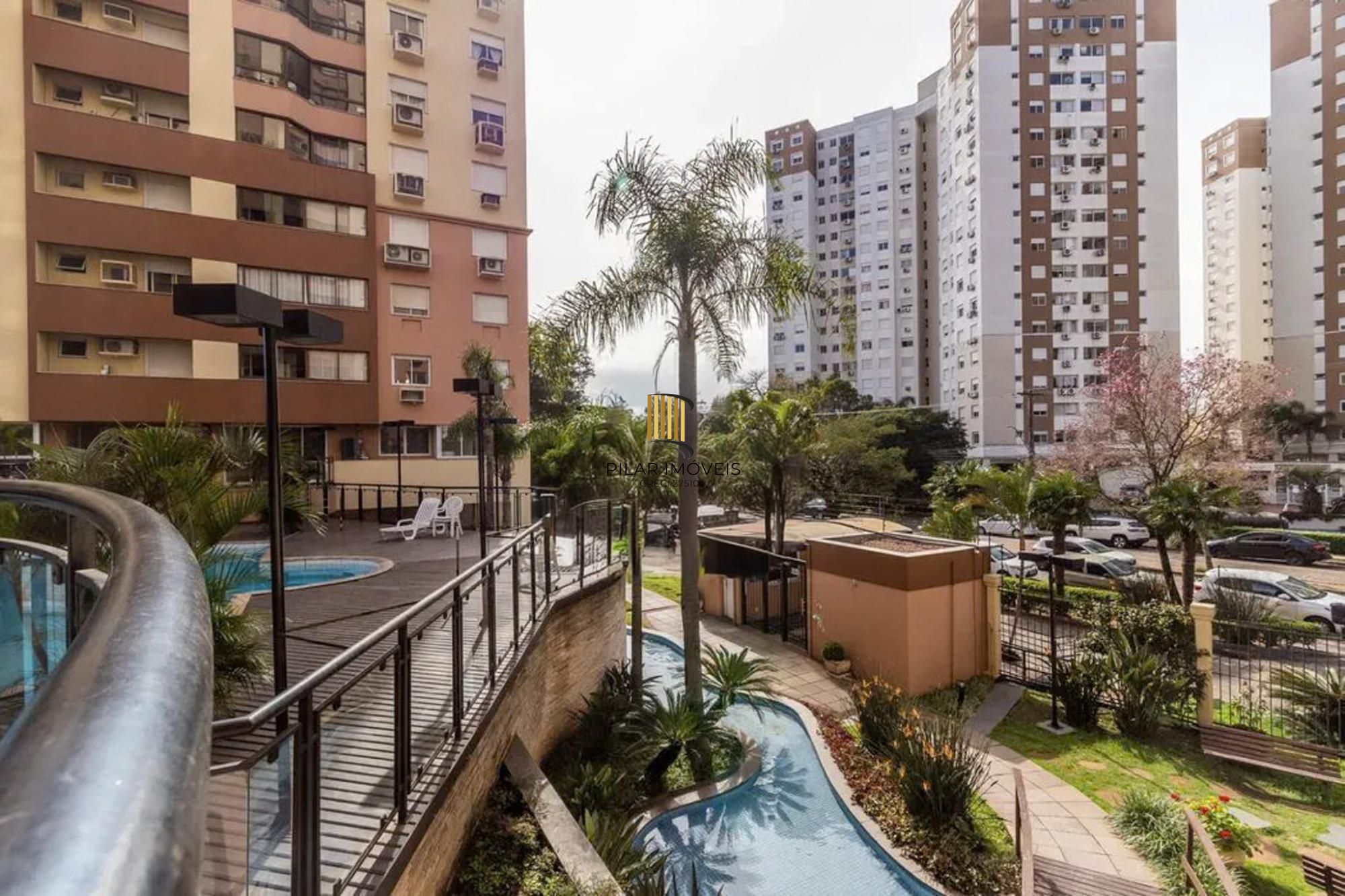 Apartamento 03 quartos com suite e garagem para 02 carros.