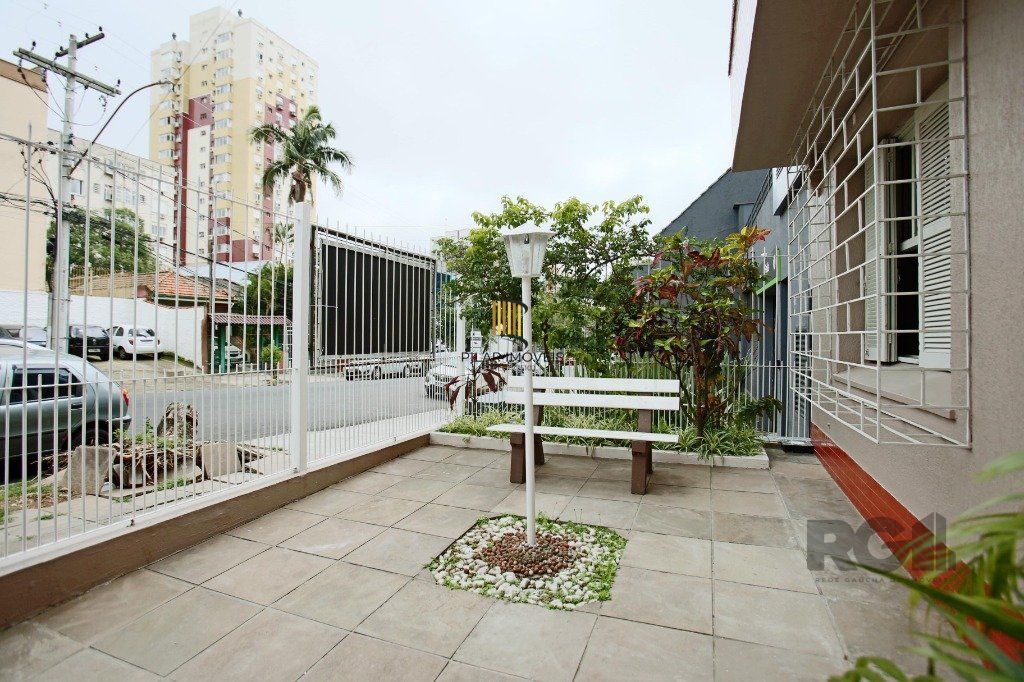 Apartamento 2 dormitórios no bairro Floresta