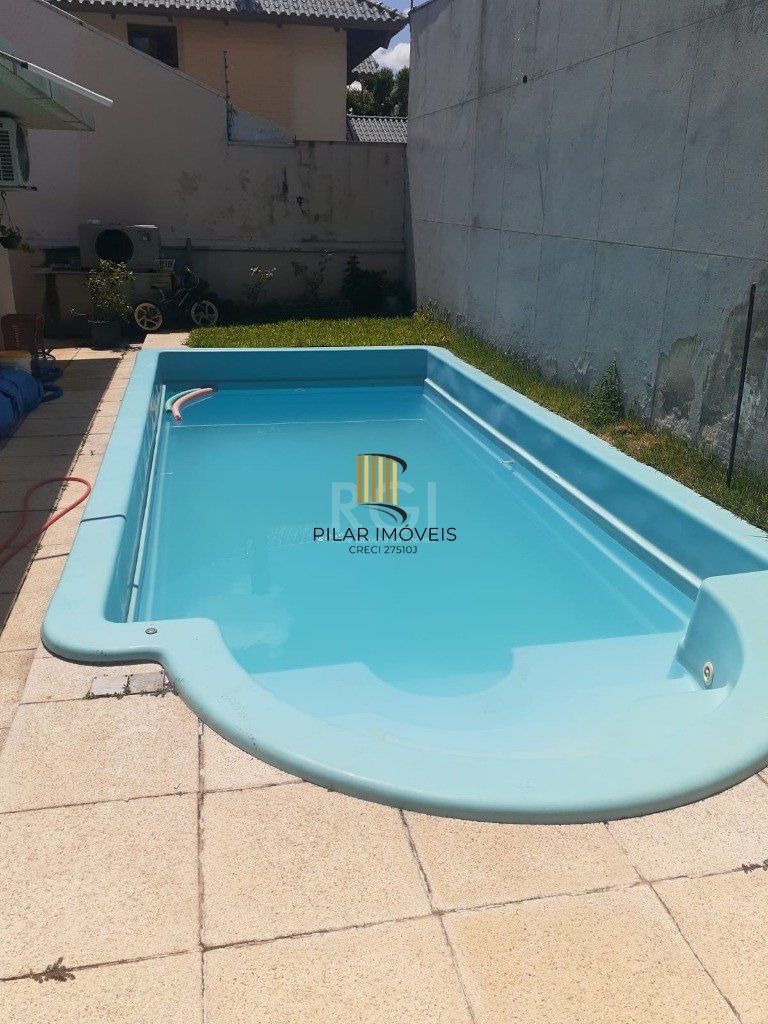 Casa 3 dormitórios no bairro Jardim Lindóia