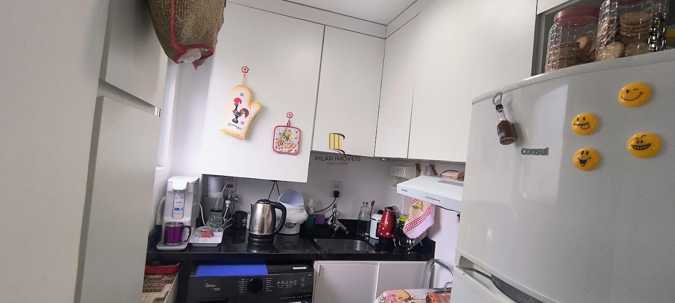 Apartamento, 1 Dormitório, com garagem, Bairro Menino Deus