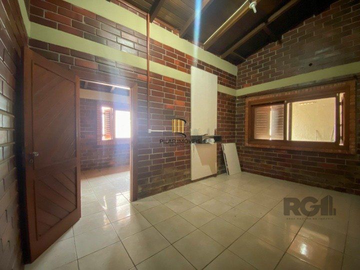 Casa de 4 dormitórios com piscina em Eldorado do Sul