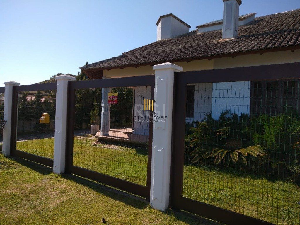 Casa para Venda - 410m², 5 dormitórios, sendo 5 suites, 5 vagas - Centro