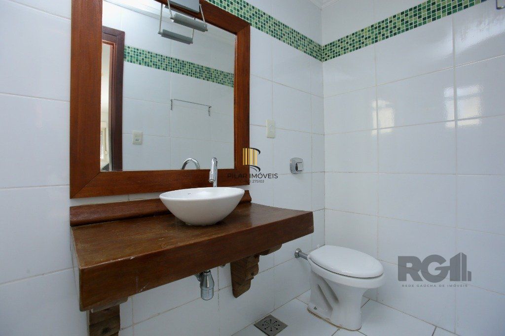 Cobertura para Venda - 115m², 2 dormitórios, 2 vagas - Nonoai