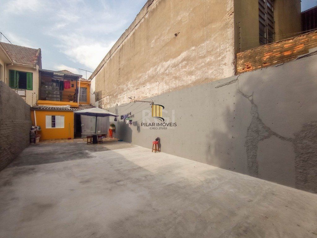 Sobrado 3 dormitórios no bairro São Geraldo