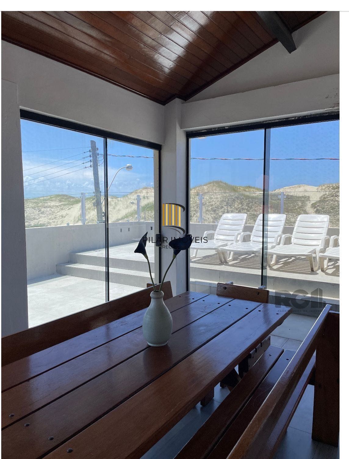Casa com 6 dormitórios para comprar , 333 m² por R$ 852.000,00 - Centro - Imbé/RS
