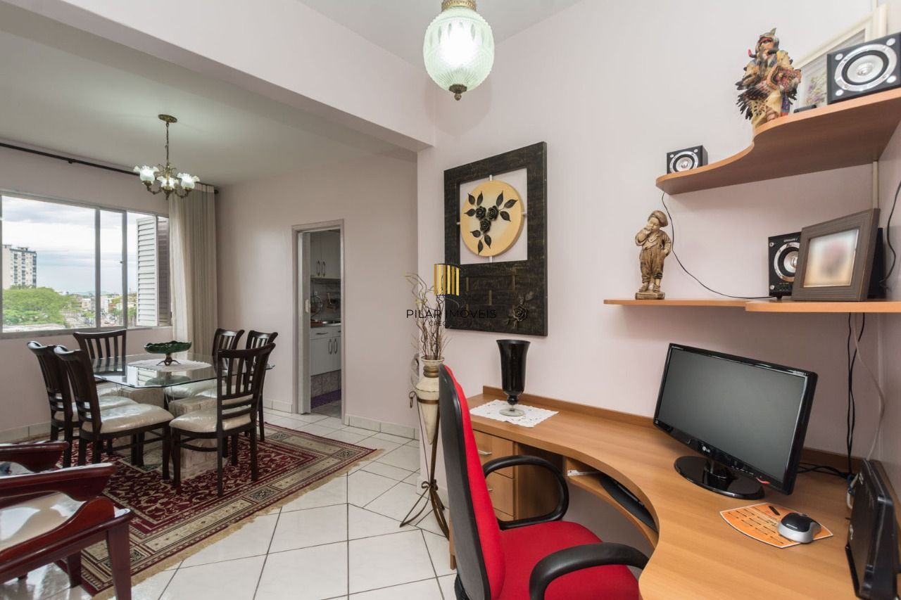 Apartamento semimobiliado com 2 quartos e 2 banheiros no Bairro Floresta