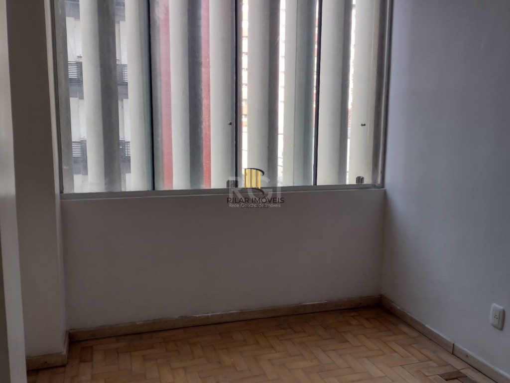 Apartamento para Venda - 134m², 3 dormitórios, sendo 1 suites, Floresta